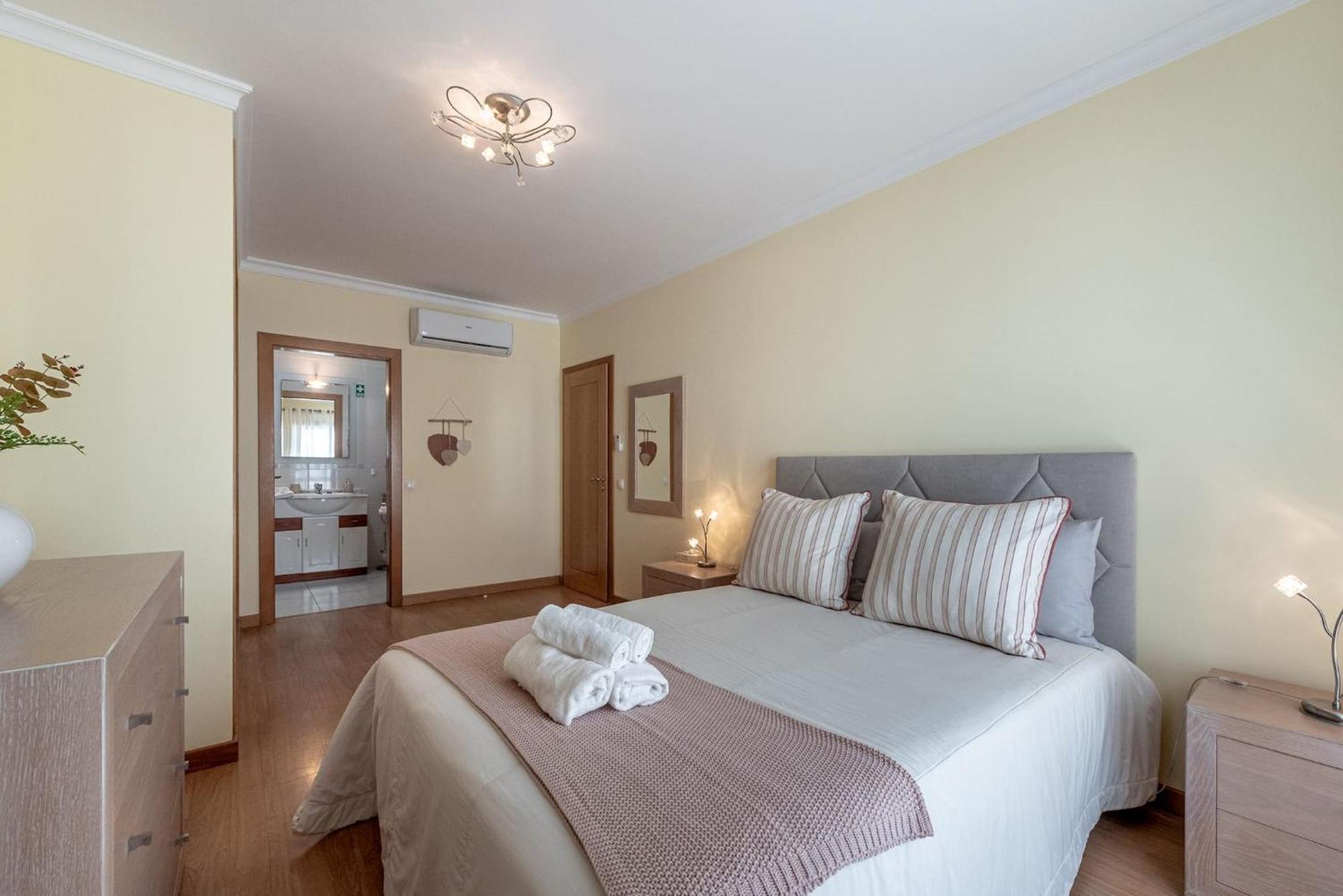 Sunnyside Suite-Portimao Bagian luar foto